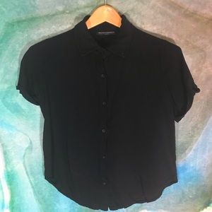 🖤Brandy Melville Cropped Button Collared Shirt🖤